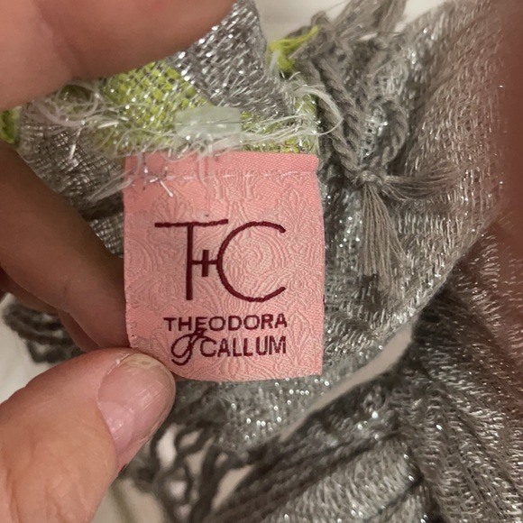 THEODORA & COLLUM | Women’s Silver and Lime Scarf - Picture 7 of 8